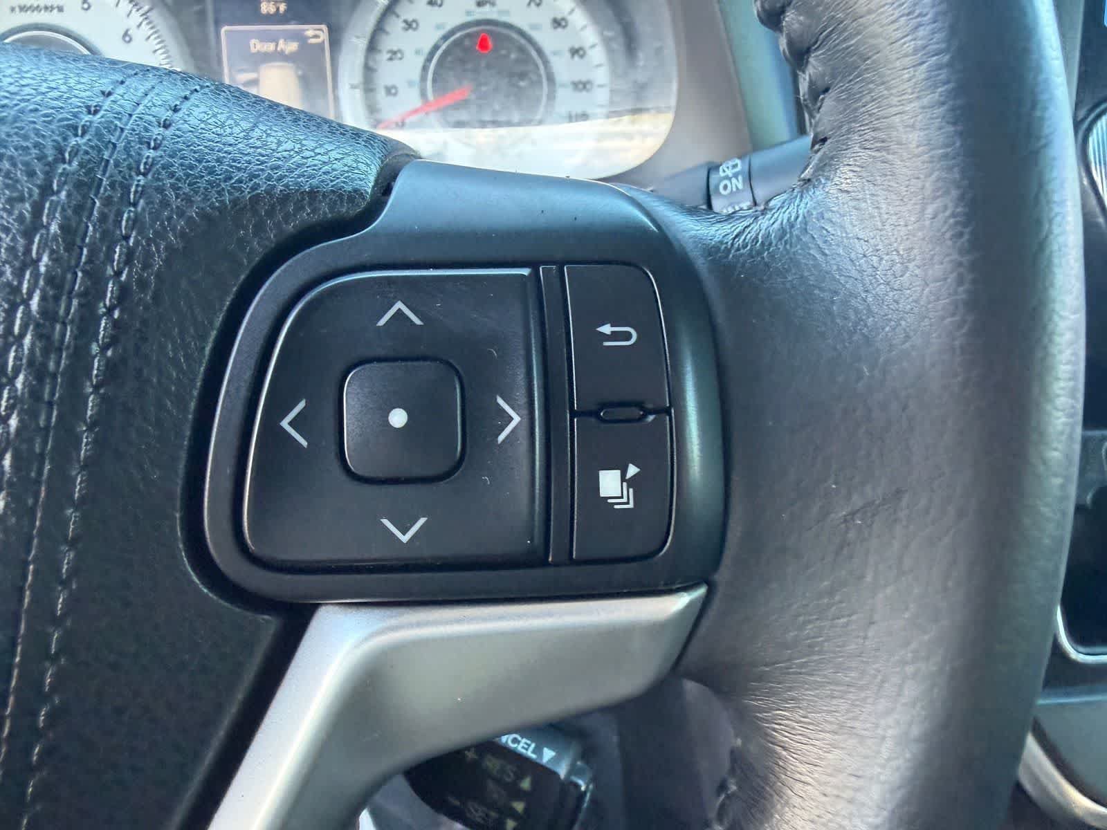 Used 2015 Toyota Sienna SE Premium FWD image 20