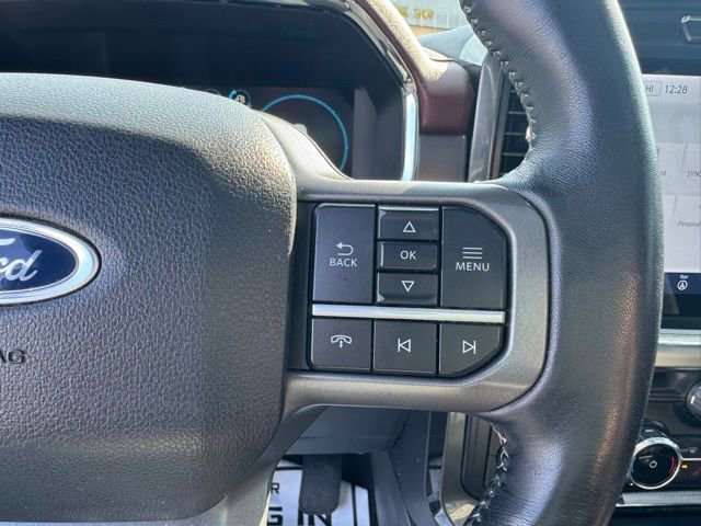 Used 2022 Ford F150 Lariat w/ Equipment Group 502A High image 31