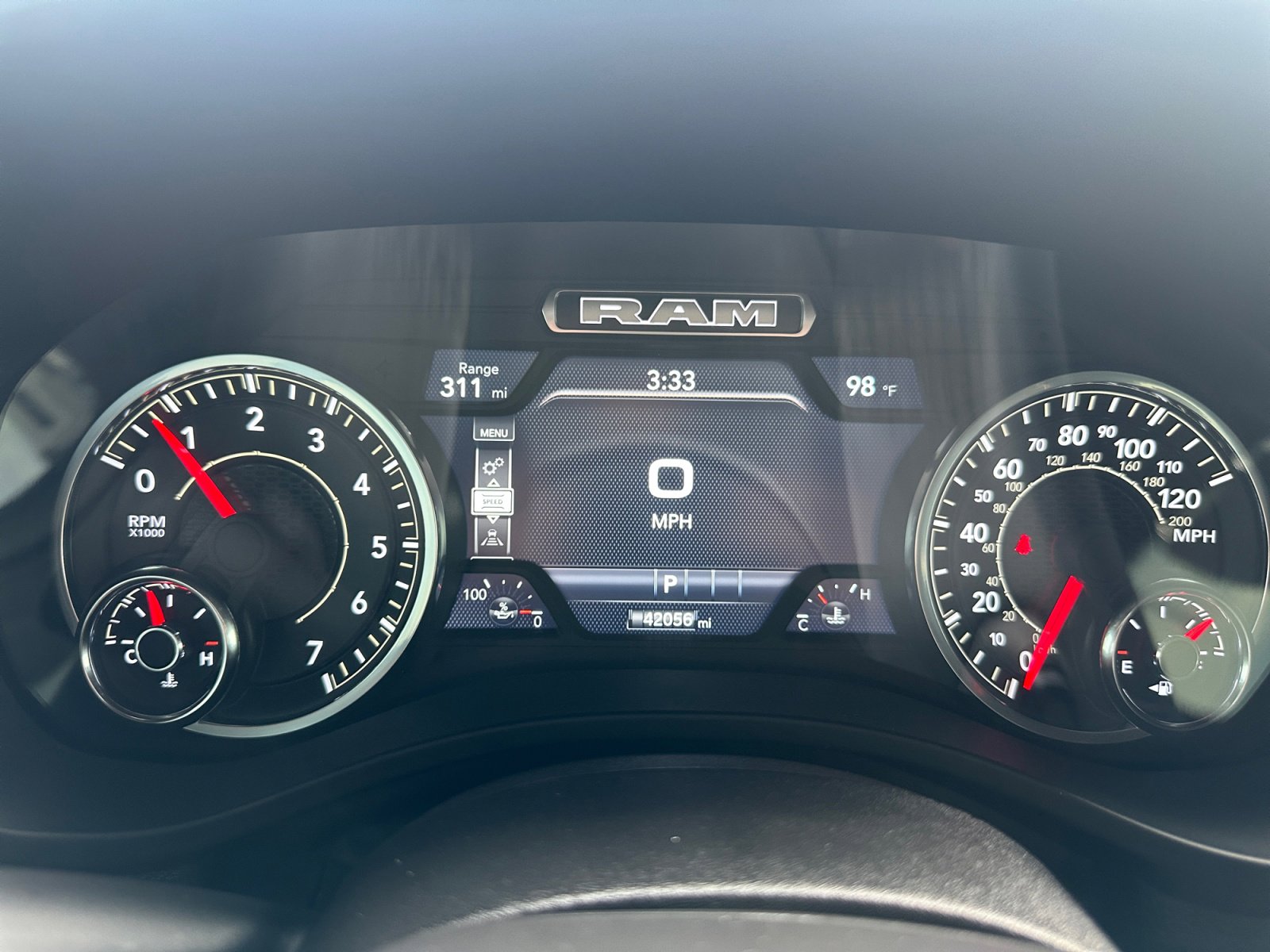 Used 2025 RAM 1500 Laramie image 21