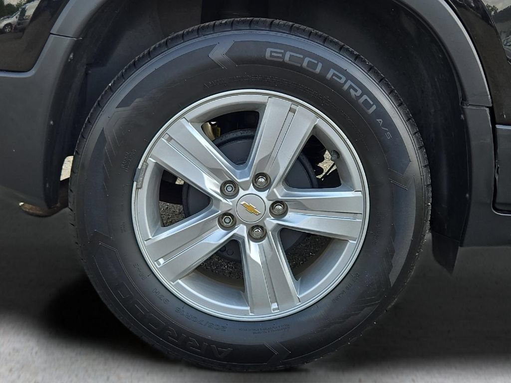 Used 2020 Chevrolet Trax LS w/ Tint and Cruise Package FWD image 24