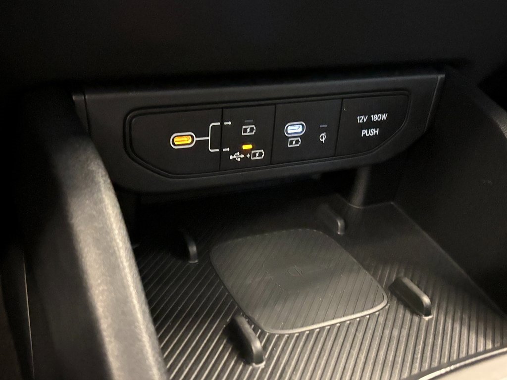 Used 2025 Kia K4 EX image 16