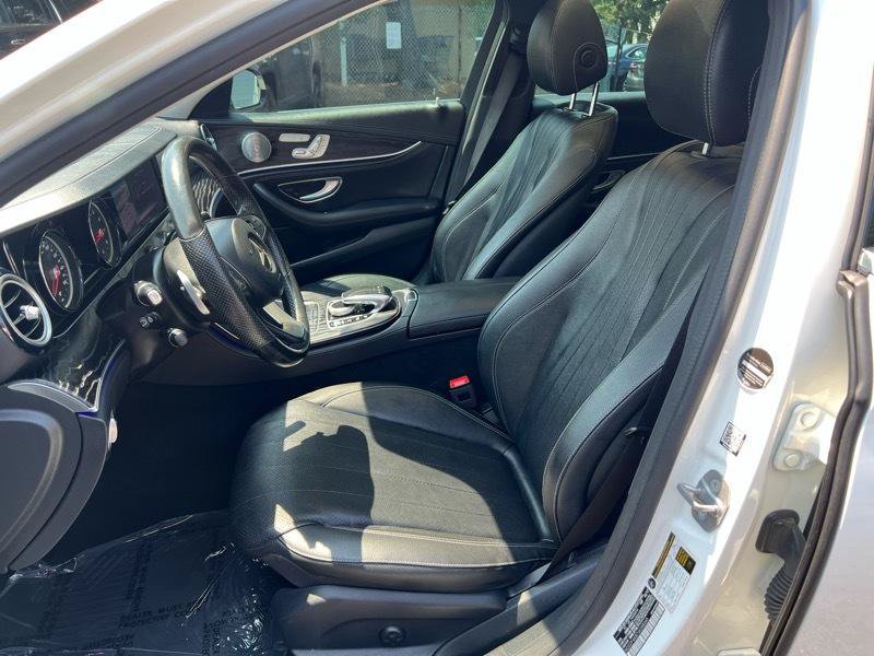 Used 2018 Mercedes-Benz E 300 4MATIC w/ Premium 2 Package (Q02) image 7