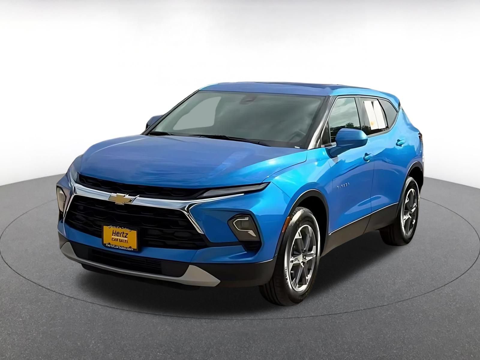 Used 2025 Chevrolet Blazer LT FWD image 7