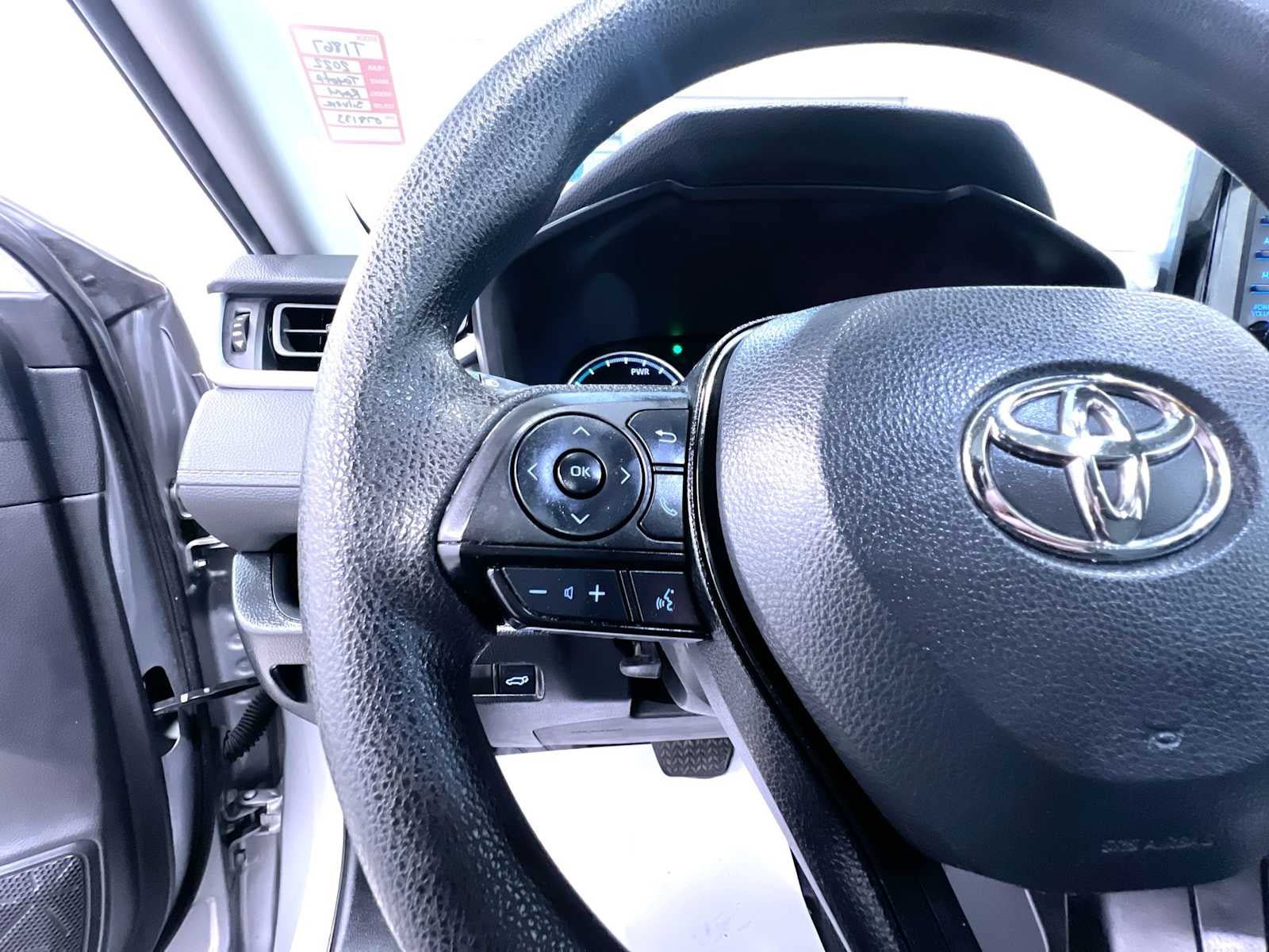 Used 2022 Toyota RAV4 XLE w/ Convenience Package AWD/4WD image 20