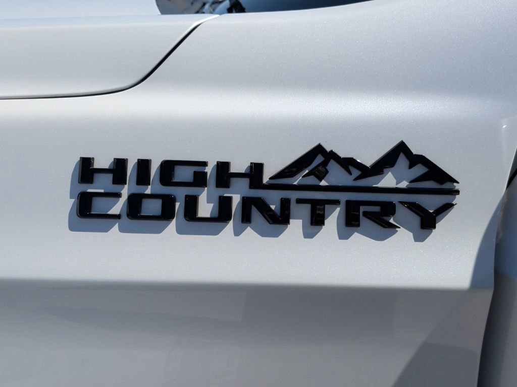 Used 2023 Chevrolet Tahoe High Country RWD image 47
