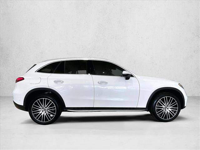 Used 2025 Mercedes-Benz GLC 300 image 5