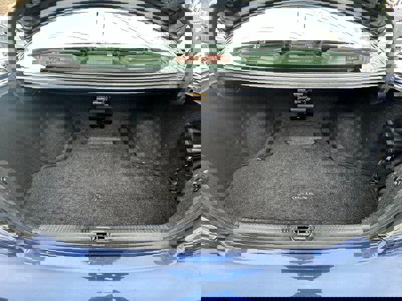 Used 2002 Lexus IS 300 RWD image 11