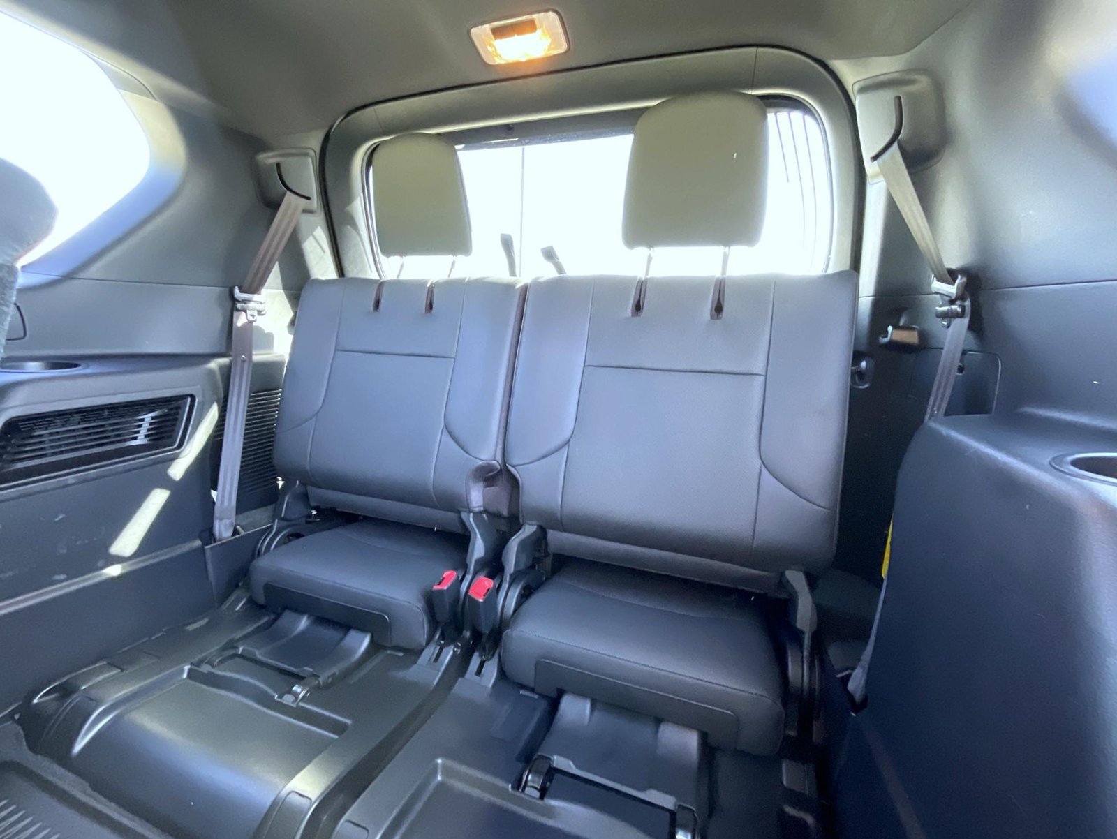 Used 2021 Lexus GX 460 Premium w/ Premium Package AWD/4WD image 21