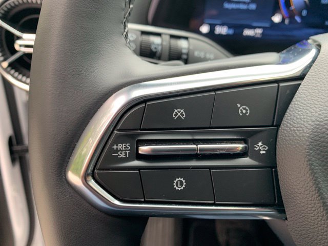 Used 2026 Chevrolet Equinox LT AWD/4WD image 27