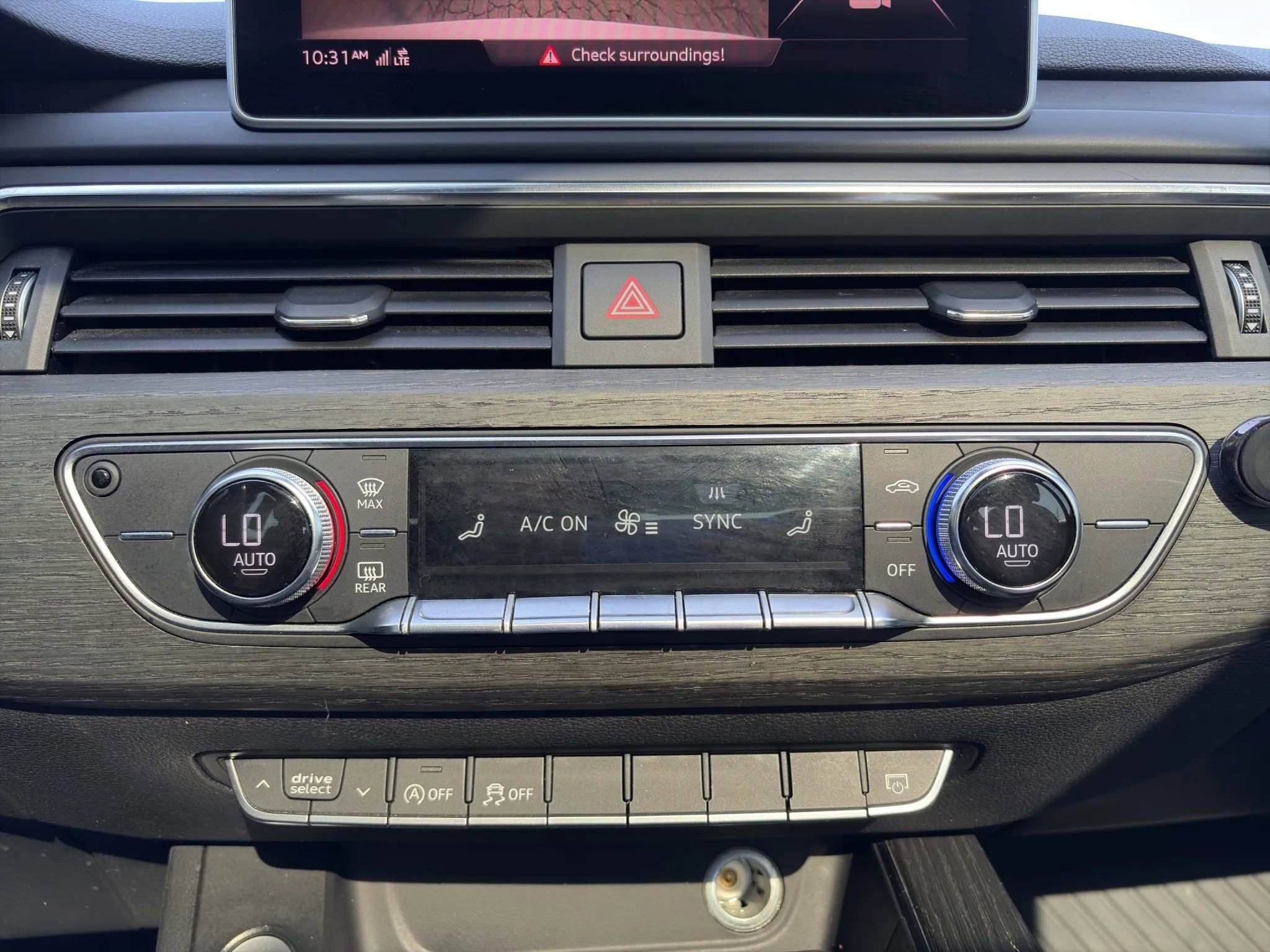 Used 2017 Audi A4 2.0T Ultra Premium w/ Convenience Package FWD image 11