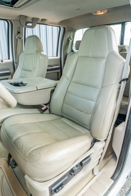 Used 2008 Ford F350 Lariat AWD/4WD image 19