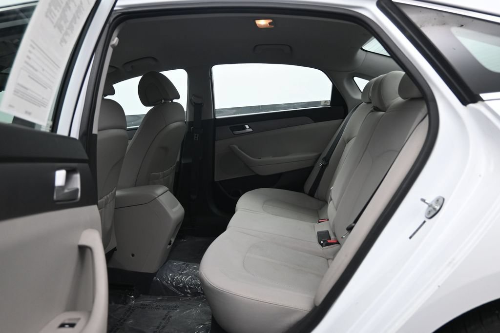 Used 2016 Hyundai Sonata SE FWD image 26
