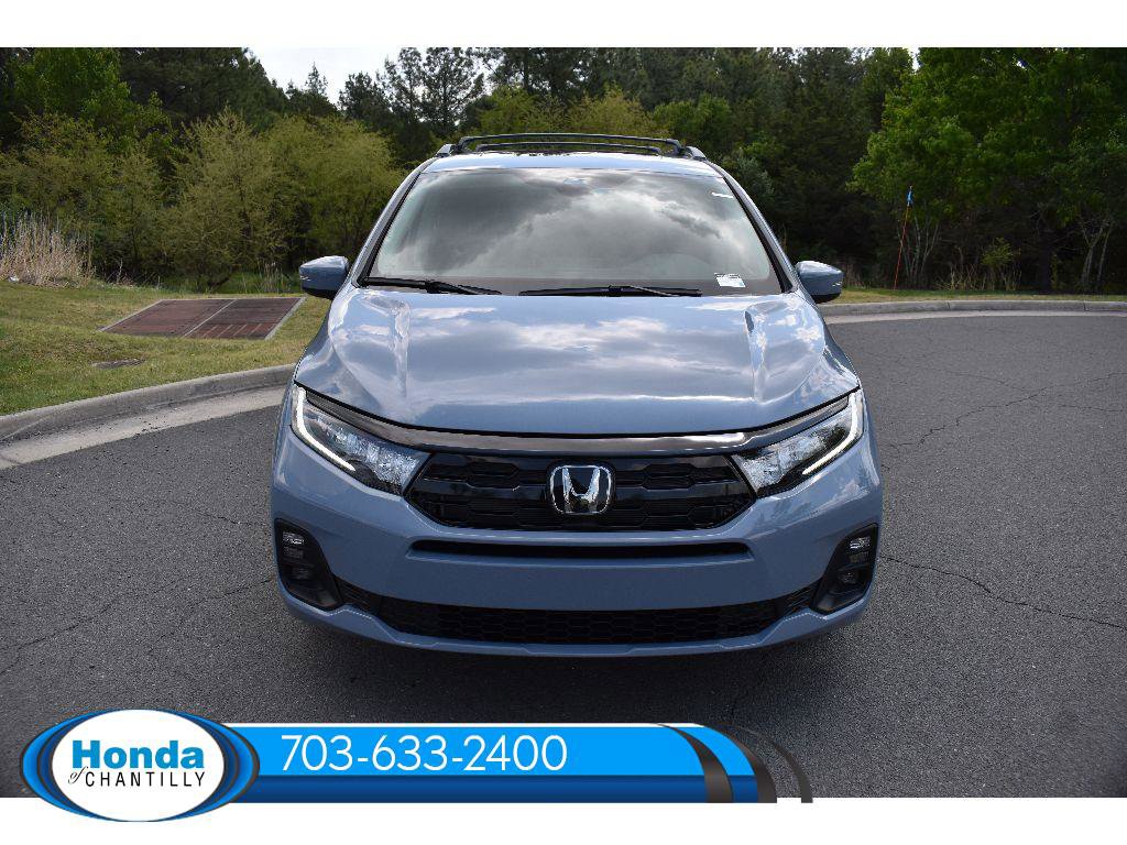 New 2026 Honda Odyssey Touring image 2
