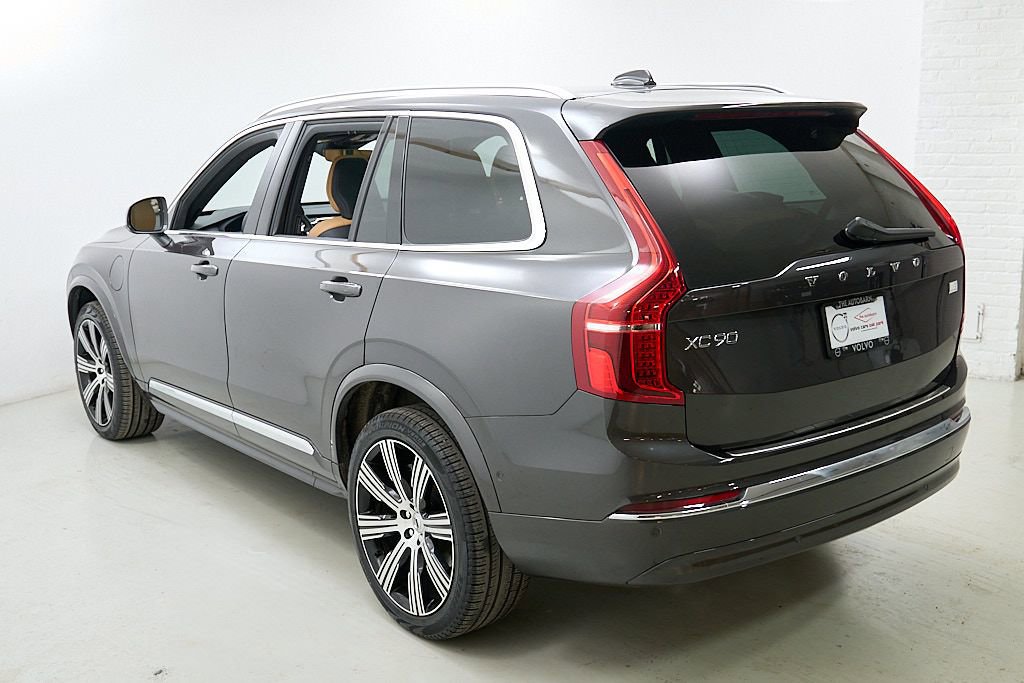 Certified 2024 Volvo XC90 T8 Ultimate AWD/4WD image 8