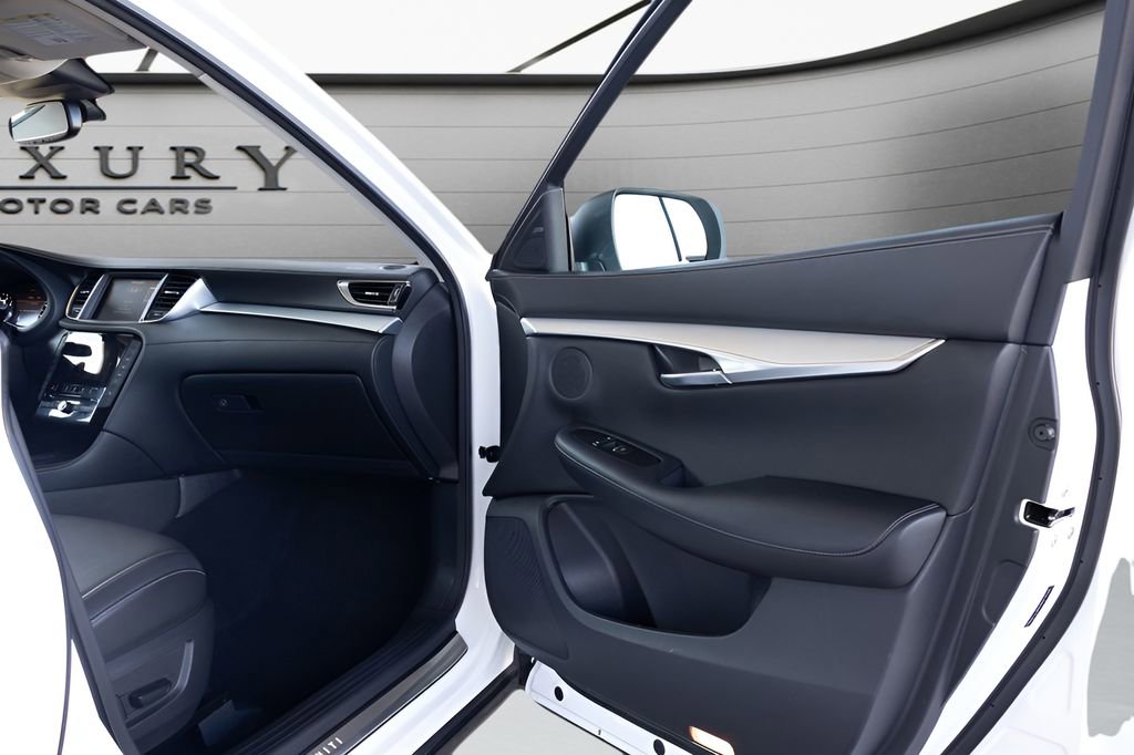 Used 2021 INFINITI QX50 Luxe AWD/4WD image 71