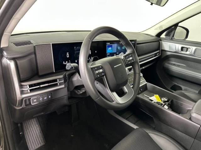 Used 2025 Hyundai Santa Fe SEL FWD image 13