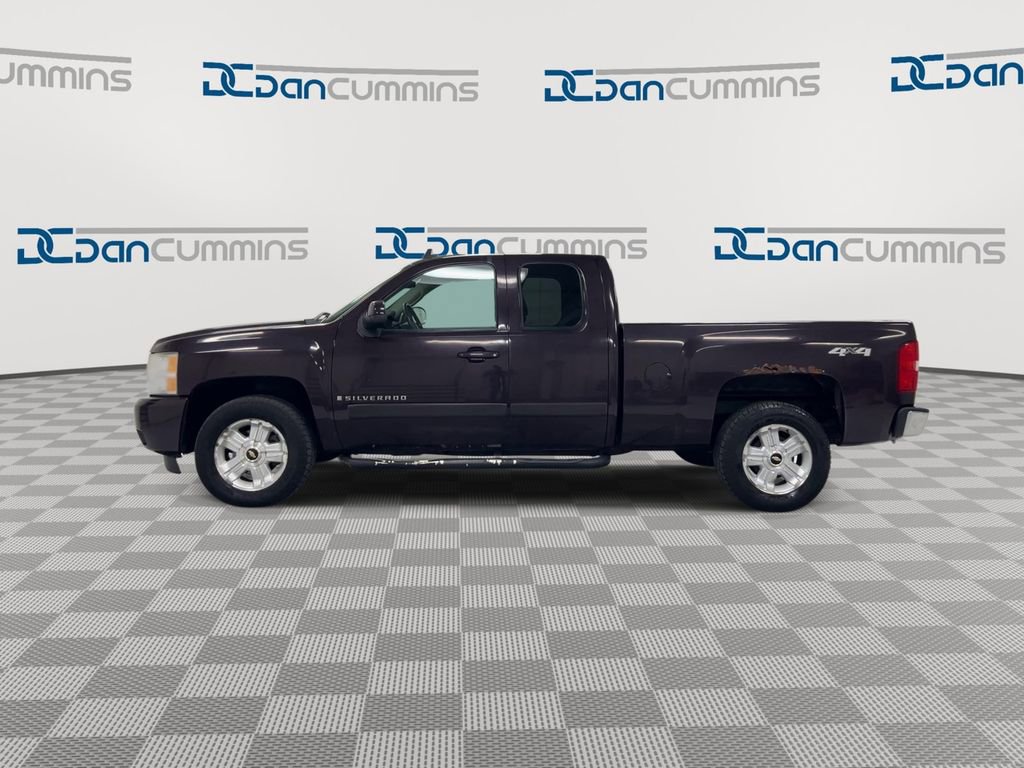 Used 2008 Chevrolet Silverado 1500 LTZ w/ Suspension Package, Off-Road AWD/4WD image 5