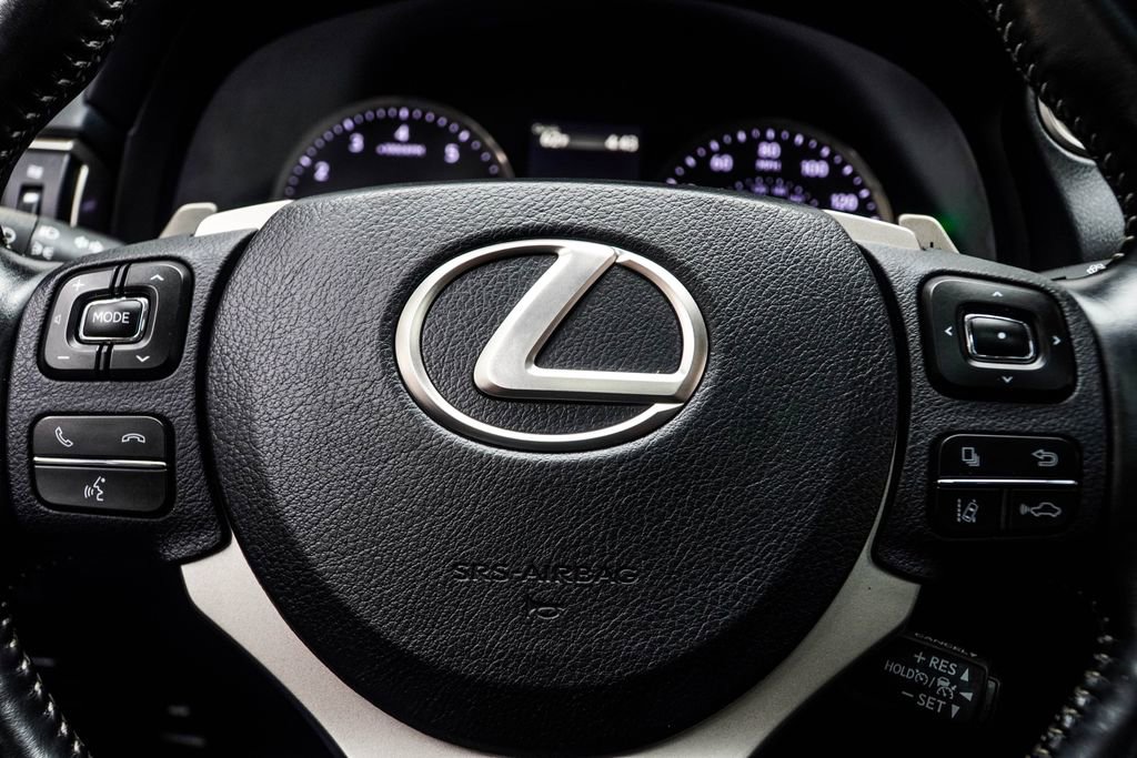 Used 2020 Lexus IS 300 w/ Premium Package image 26