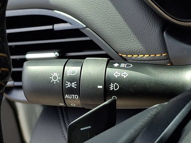 Certified 2025 Subaru Outback Wilderness AWD/4WD image 26