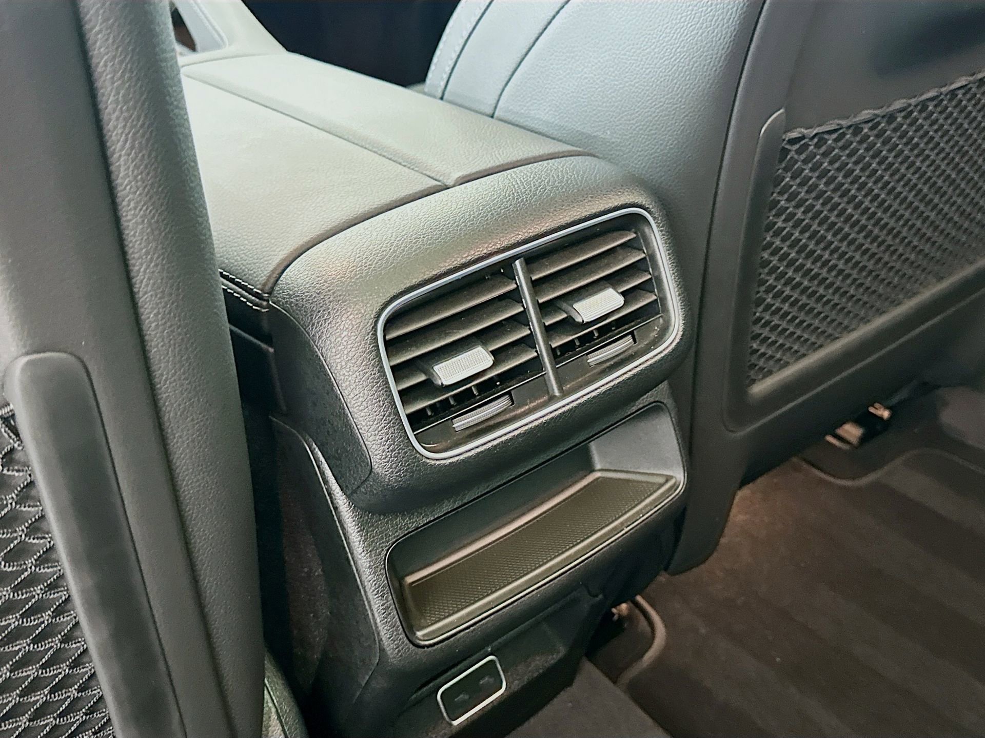 Certified 2025 Mercedes-Benz GLE 350 4MATIC image 27