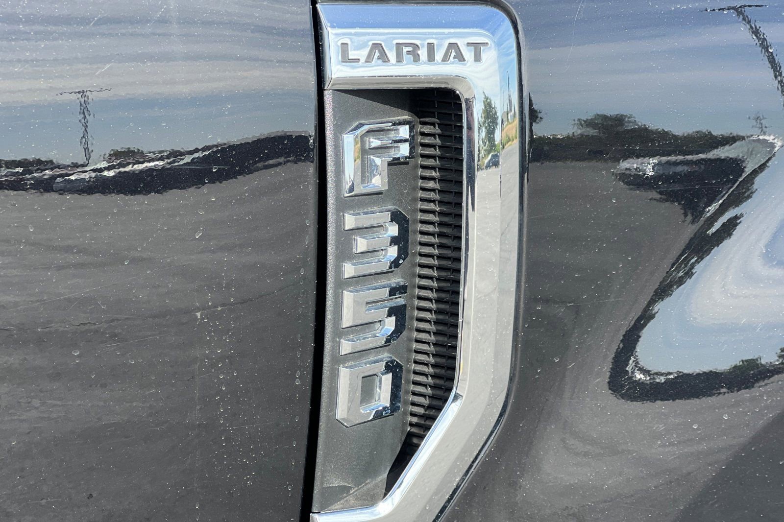 Used 2022 Ford F350 Lariat w/ Lariat Ultimate Package image 23