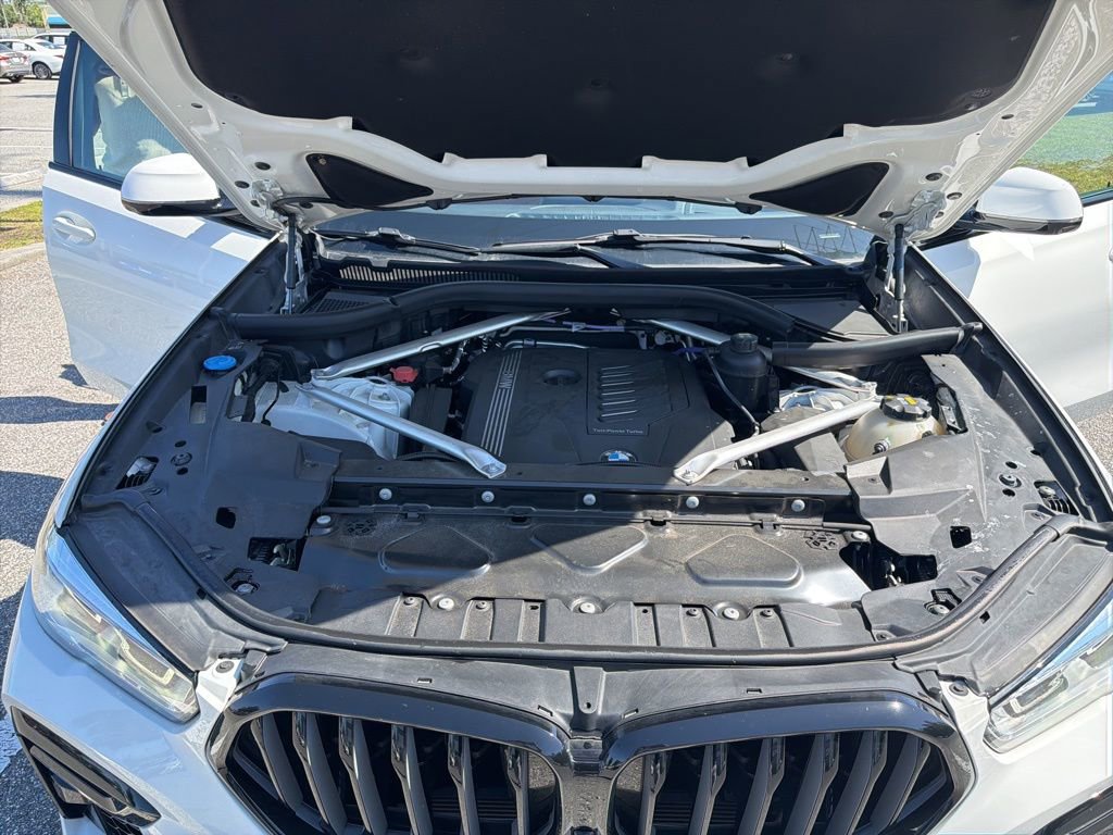 Used 2023 BMW X6 xDrive40i w/ Executive Package AWD/4WD image 25