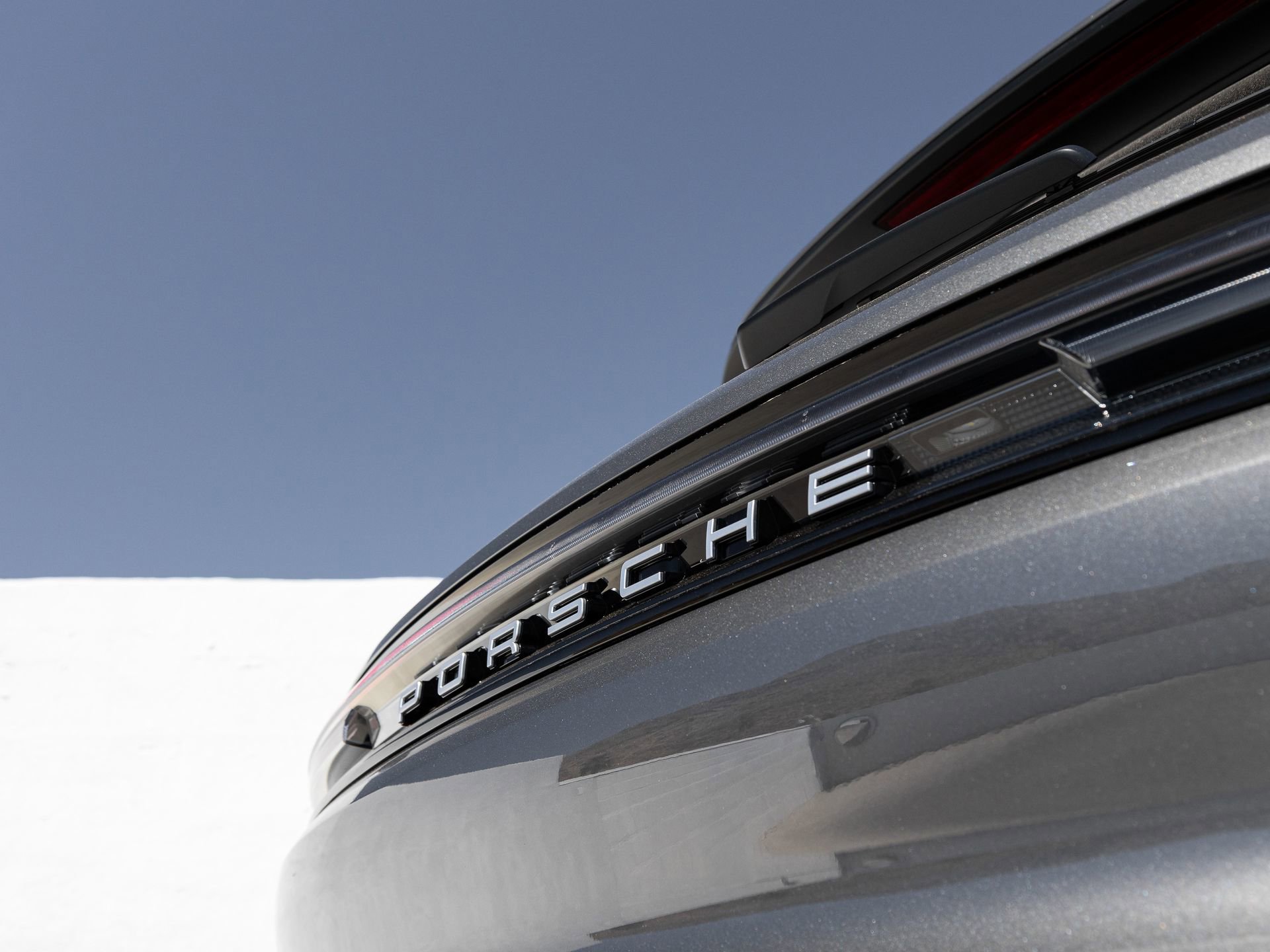 New 2026 Porsche Cayenne E-Hybrid image 12
