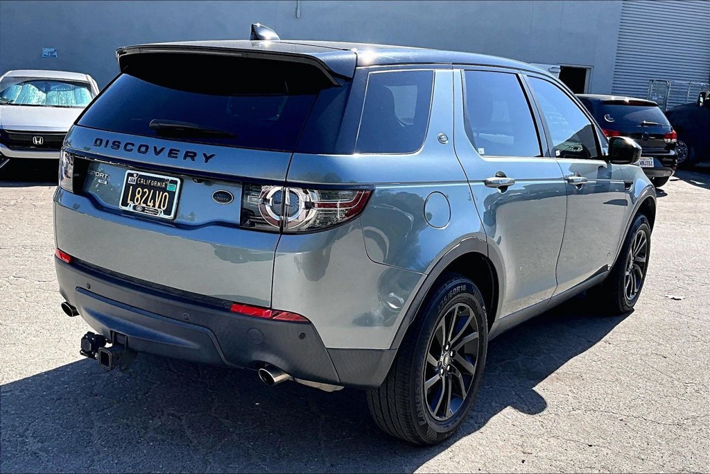 Used 2018 Land Rover Discovery Sport HSE AWD/4WD image 4