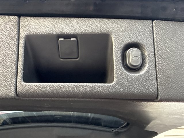 Used 2018 Chevrolet Tahoe Premier image 50