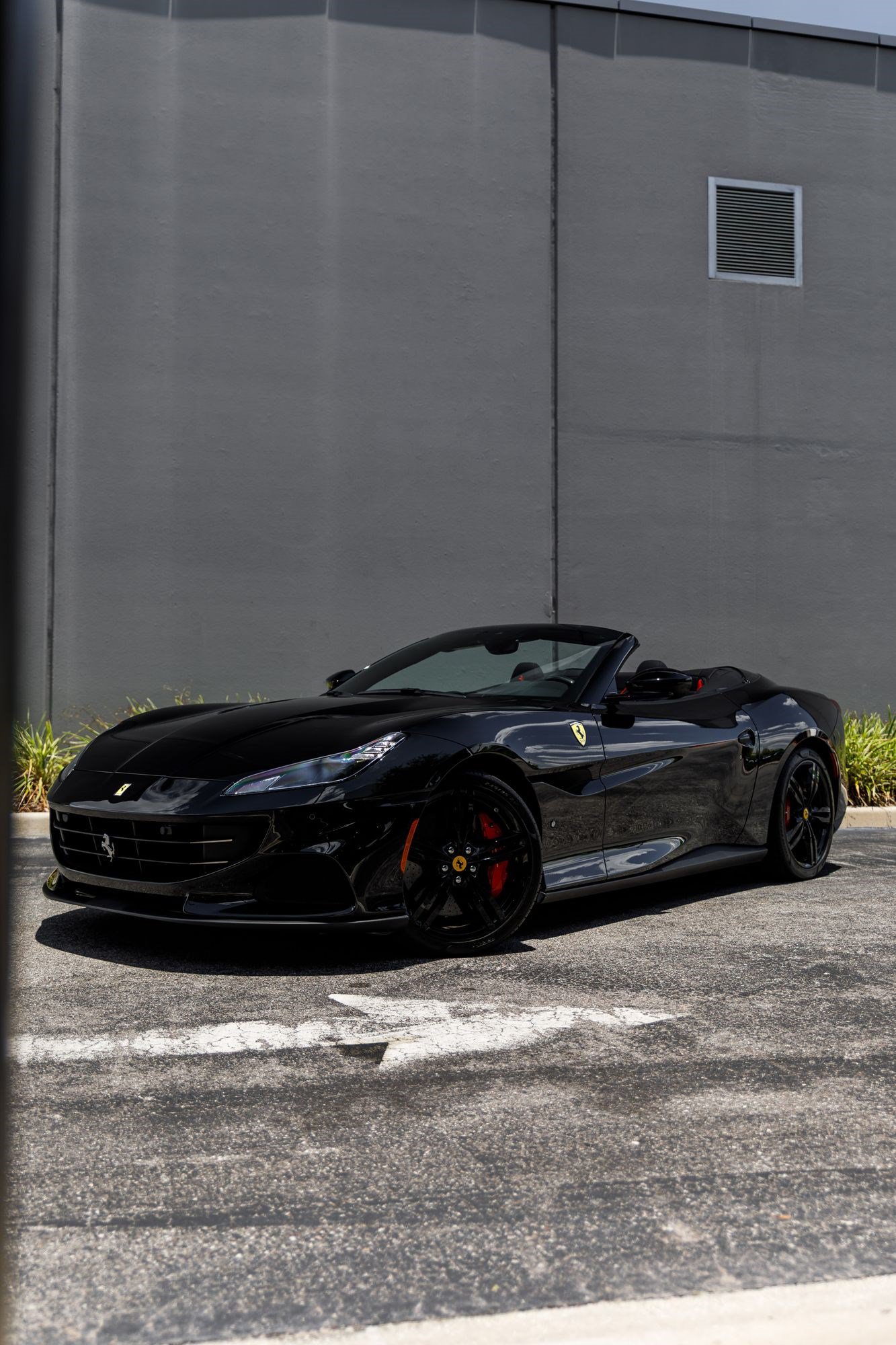 Used 2023 Ferrari Portofino M RWD image 45