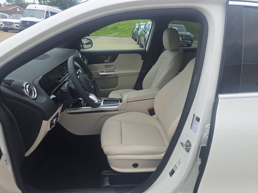 New 2026 Mercedes-Benz GLA 250 4MATIC image 9