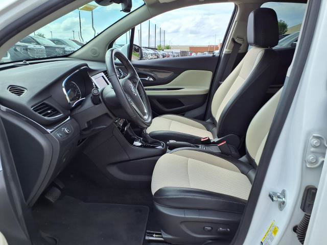 Used 2022 Buick Encore Preferred w/ Safety Package AWD/4WD image 18