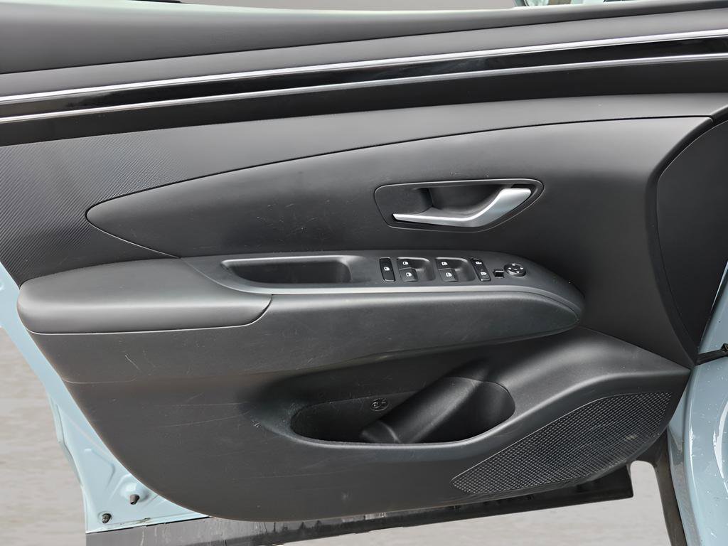 Used 2024 Hyundai Santa Cruz SEL image 16