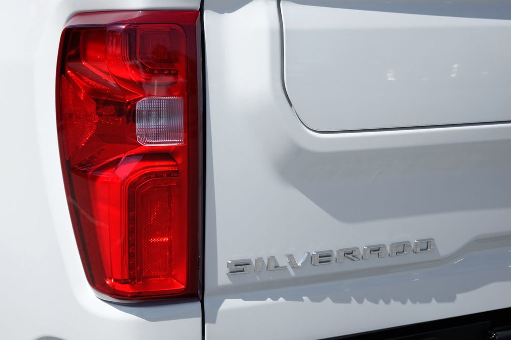 Used 2024 Chevrolet Silverado 3500 High Country w/ High Country Premium Package AWD/4WD image 58