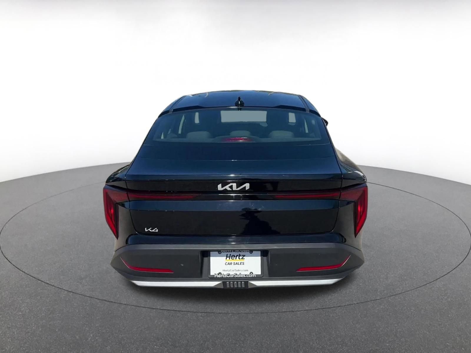 Used 2025 Kia K4 LXS image 12