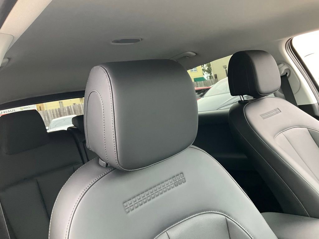 Used 2025 Hyundai Ioniq 5 SEL image 60