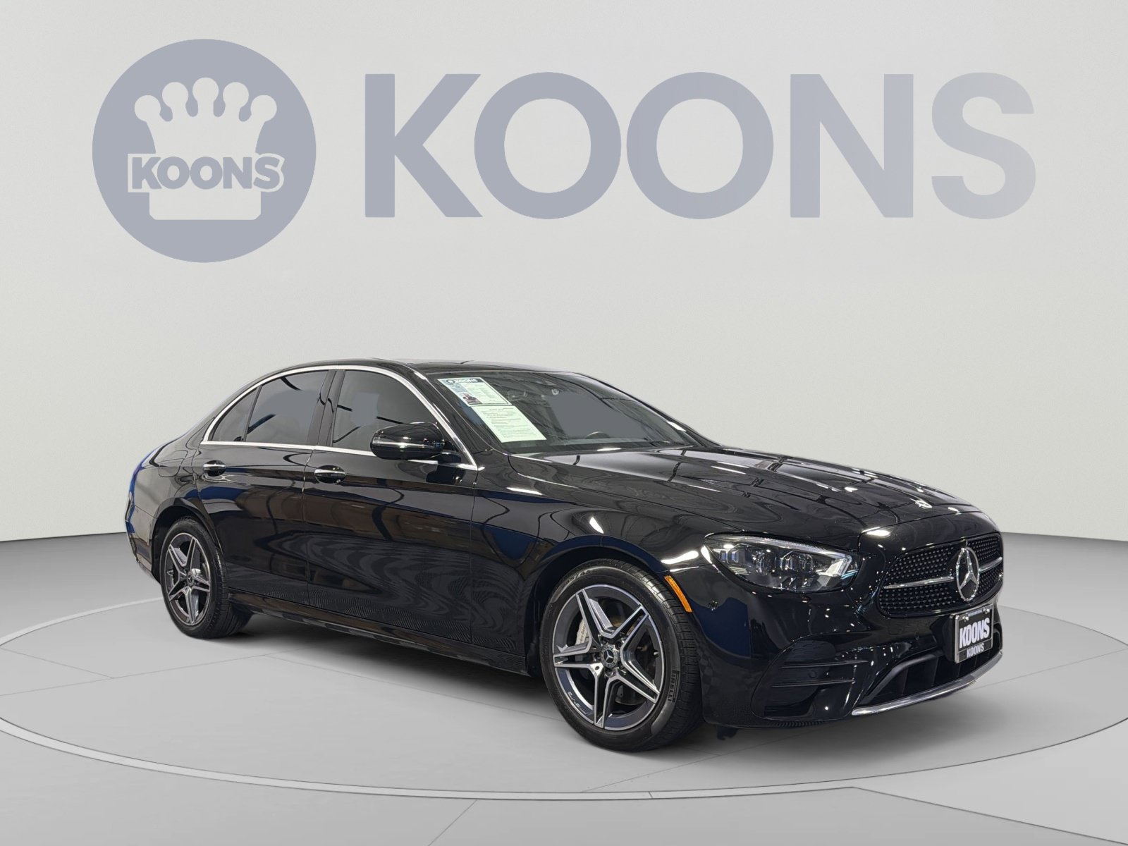 Used 2023 Mercedes-Benz E 350 4MATIC Sedan w/ Premium Package image 10