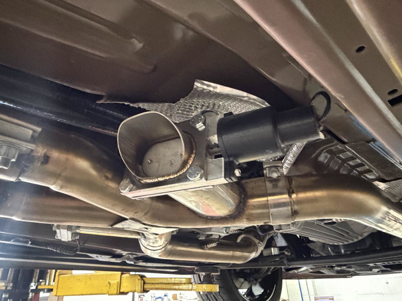 Used 2014 Ford Mustang GT Premium w/ Brembo Brake Package RWD image 26