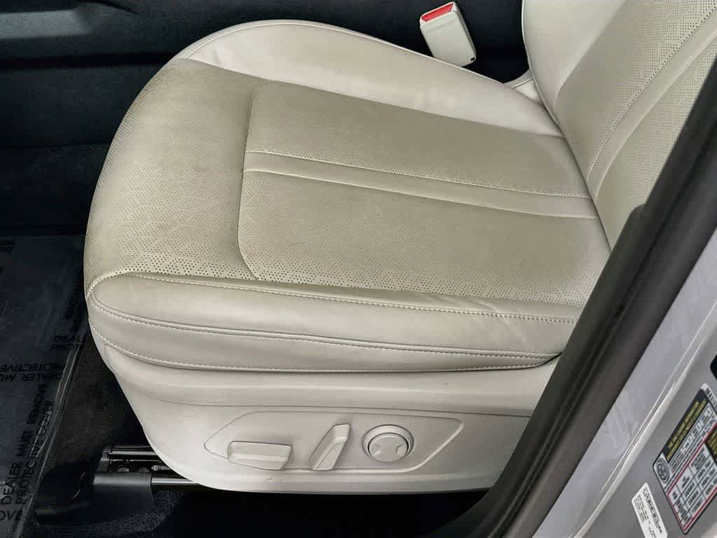 Used 2022 Kia Sorento S AWD/4WD image 30