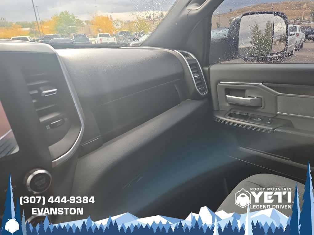 Used 2022 RAM 2500 Big Horn w/ Level C Equiment Group image 25