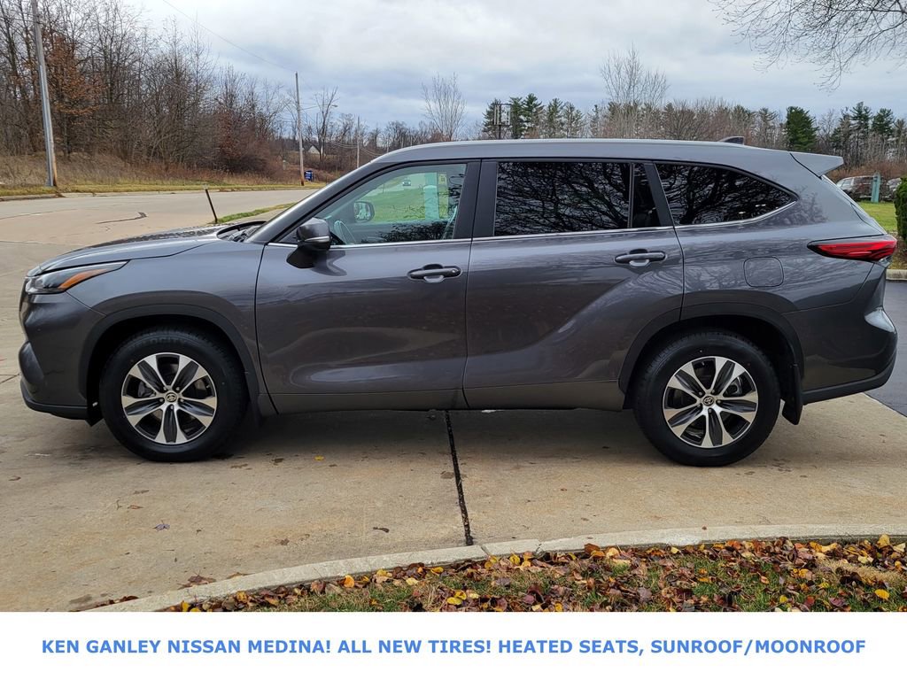 Used 2023 Toyota Highlander L image 6