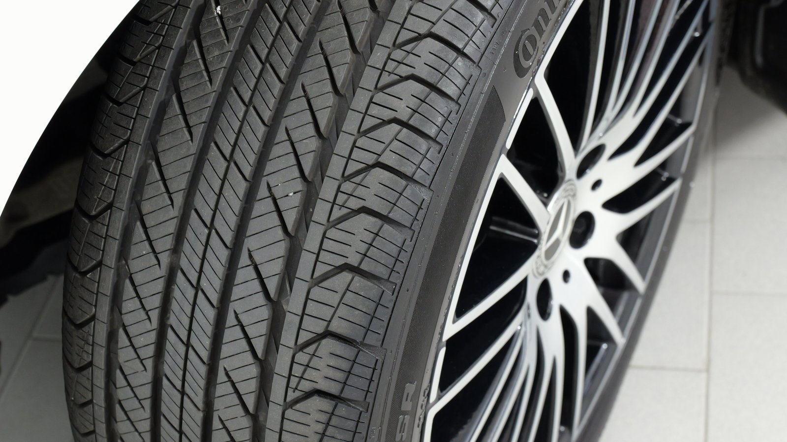 Used 2024 Mercedes-Benz C 300 4MATIC Sedan image 80