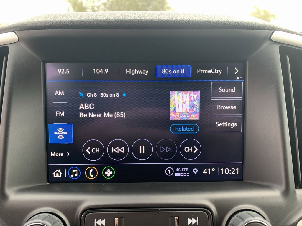 Certified 2024 GMC Terrain SLT image 8