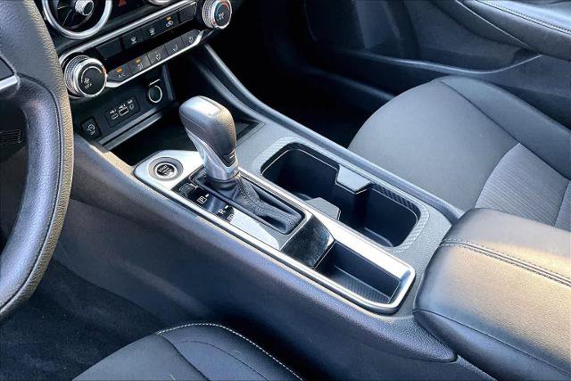 Certified 2025 Nissan Sentra SV FWD image 16