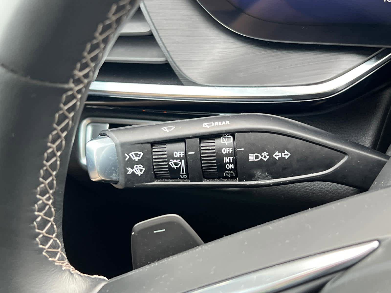 Certified 2024 Buick Envision Preferred AWD/4WD image 19