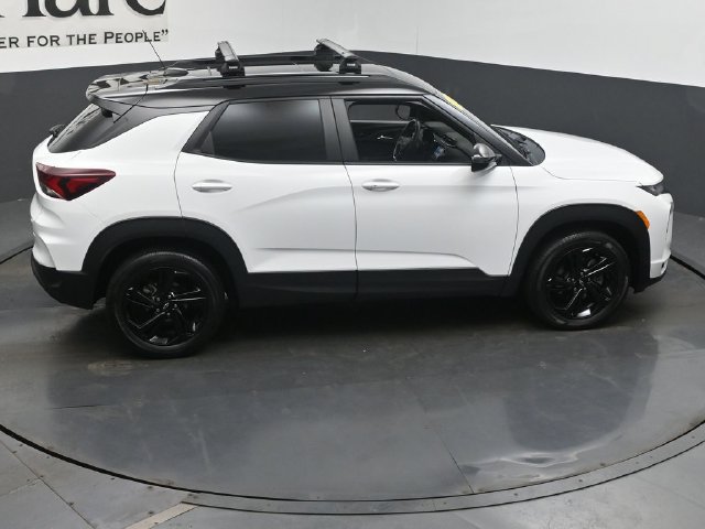 Used 2023 Chevrolet TrailBlazer RS w/ Sun and Liftgate Package AWD/4WD image 44