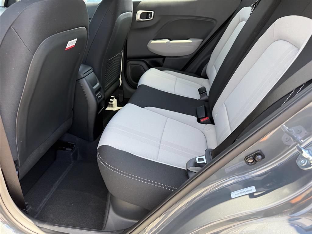 New 2026 Hyundai Venue SEL FWD image 11