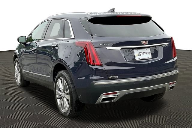 Used 2025 Cadillac XT5 Premium Luxury image 4