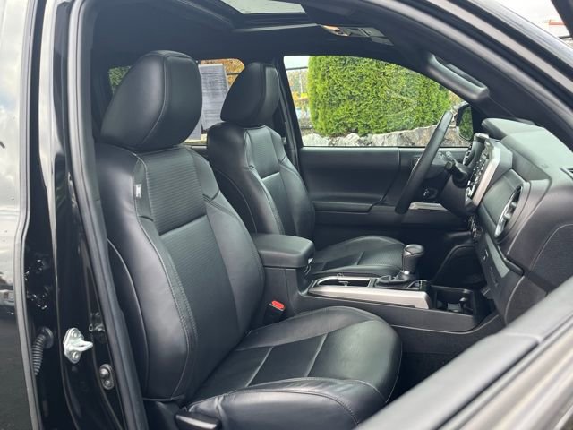 Used 2023 Toyota Tacoma Limited image 25