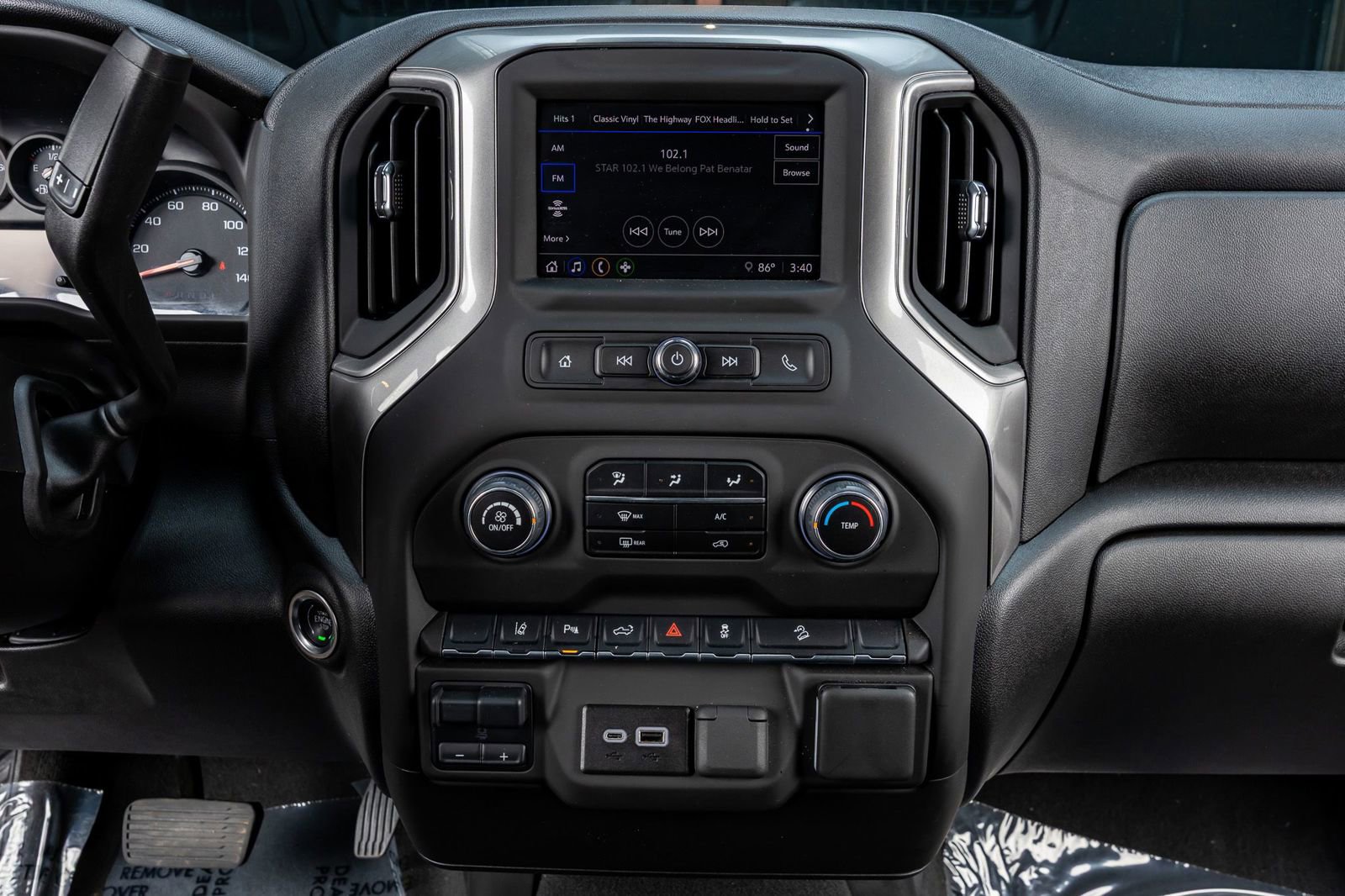 Used 2025 Chevrolet Silverado 2500 Custom w/ Custom Value Package image 23